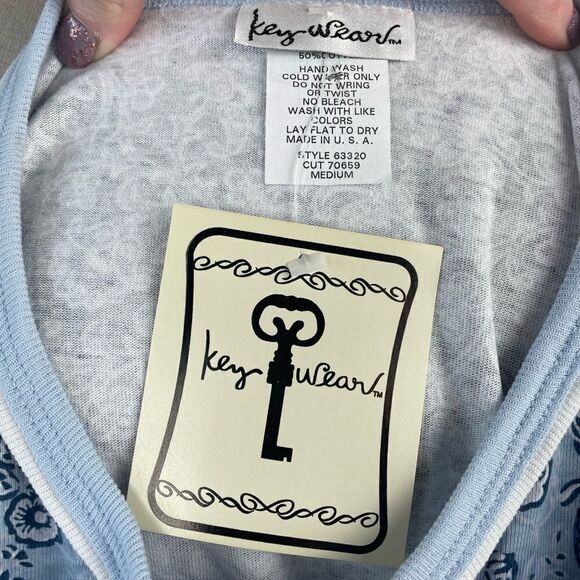 NWT Key Wear Womens Blue and White Floral 3/4 Shirt Size M - Picture 5 of 6